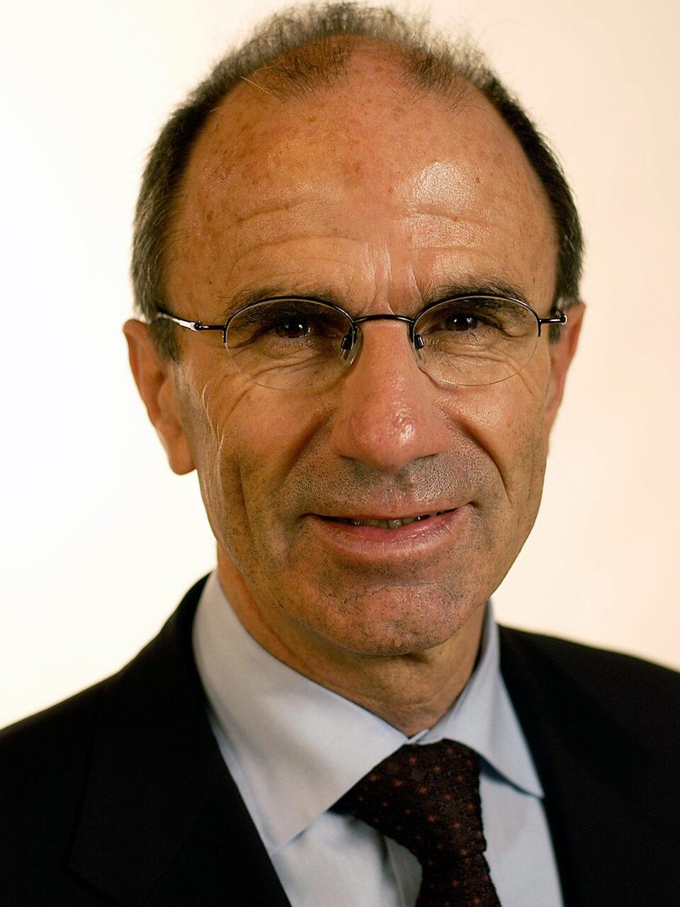 Portrait of Duri Bezzola