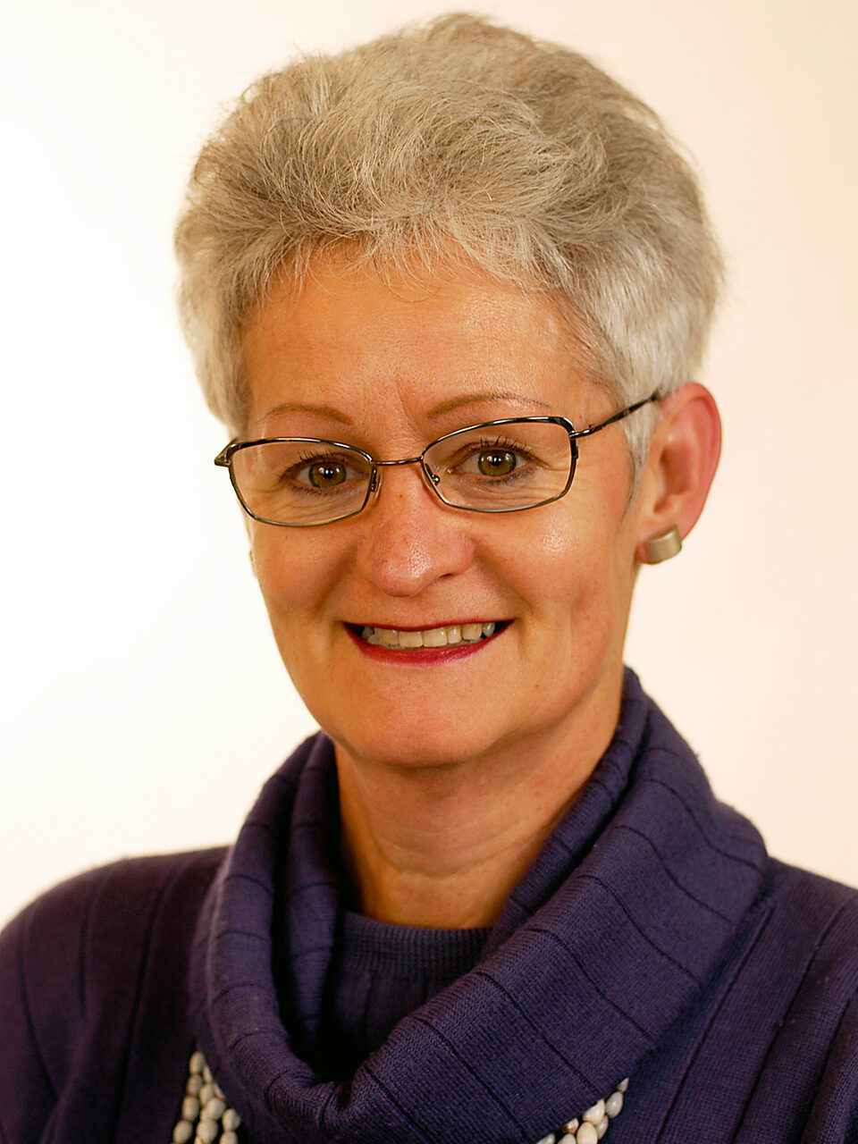Portrait of Pia Hollenstein