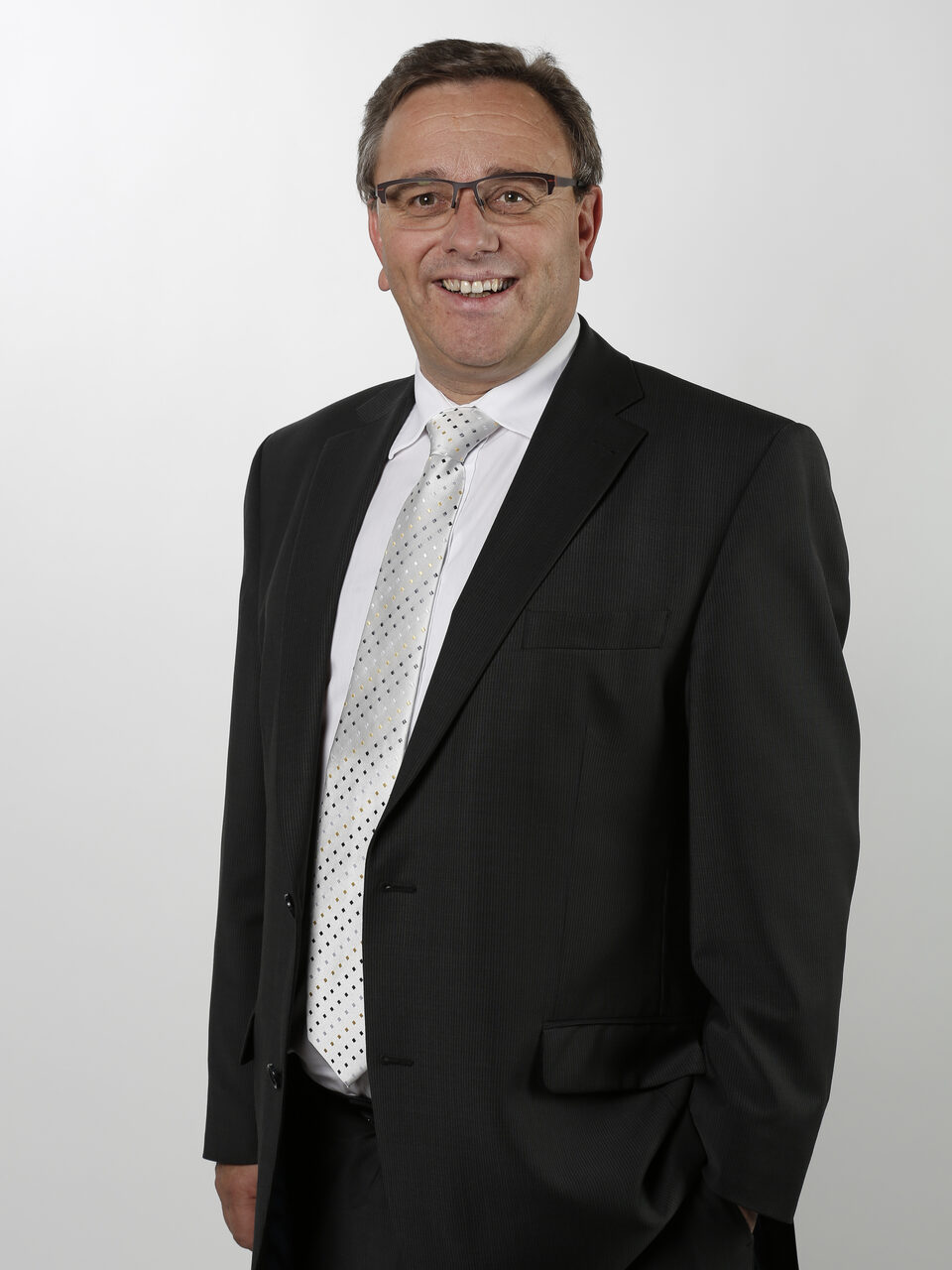 Portrait of Roberto Schmidt