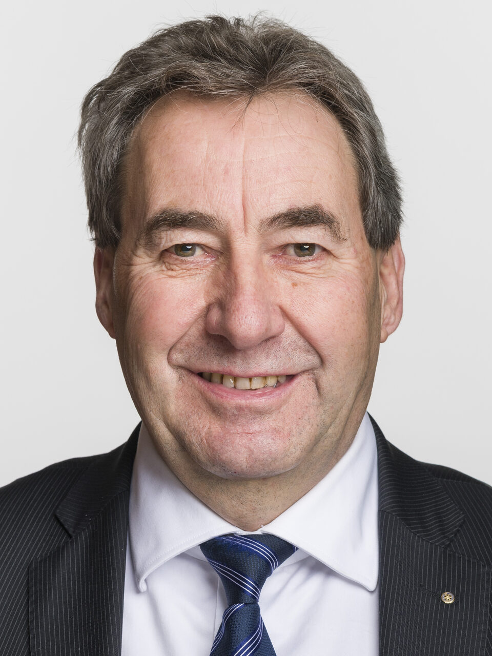 Portrait of Heinz Siegenthaler